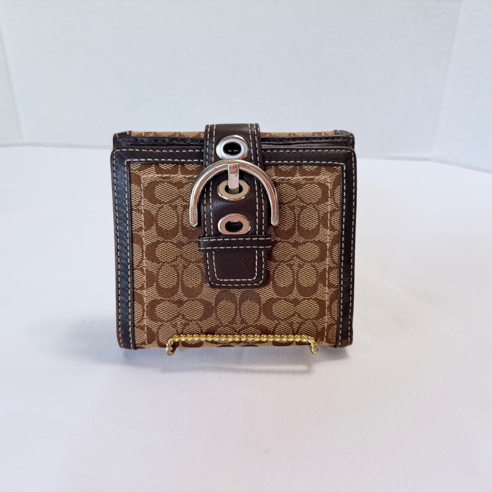 Coach SOHO Bifold Wallet Womens Brown Signature Jacquard Buckle Snap
